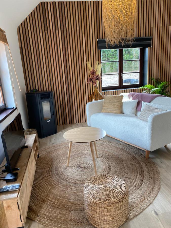 Le Logis Des Chenes, Superbe Bungalow Dans Quartier Residentiel Proche De Namur Wepion ภายนอก รูปภาพ